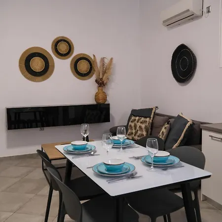 Antel Apartment Naousa (Paros)